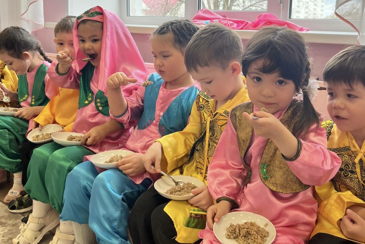 Ижевскида татар халкының борынгы язгы йола бәйрәме – «Карга боткасы» узган