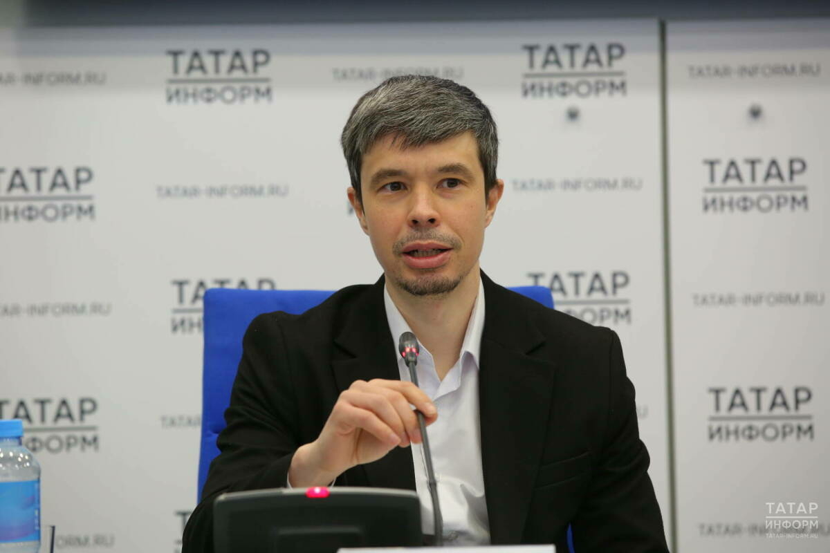 Татарстанда яңа өйләнешкән парлар никахларын теркәгәч бер ай буе музейга бушлай керә ала