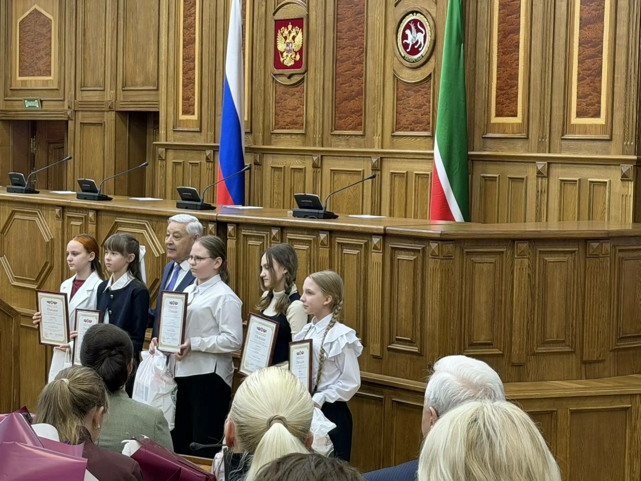 Татарстанда парламент дәресе кысаларында узган республика бәйгесендә җиңүчеләр бүләкләнә