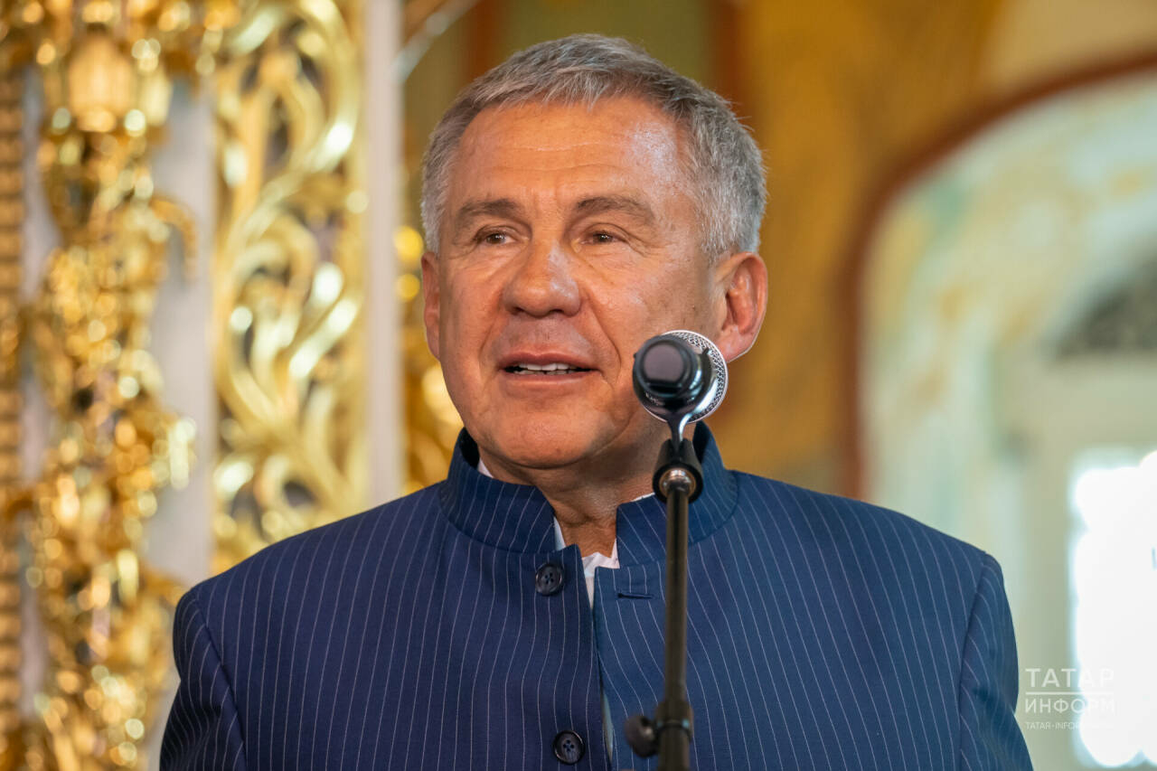 Рөстәм Миңнеханов православие динен тотучыларны Пасха бәйрәме белән котлады