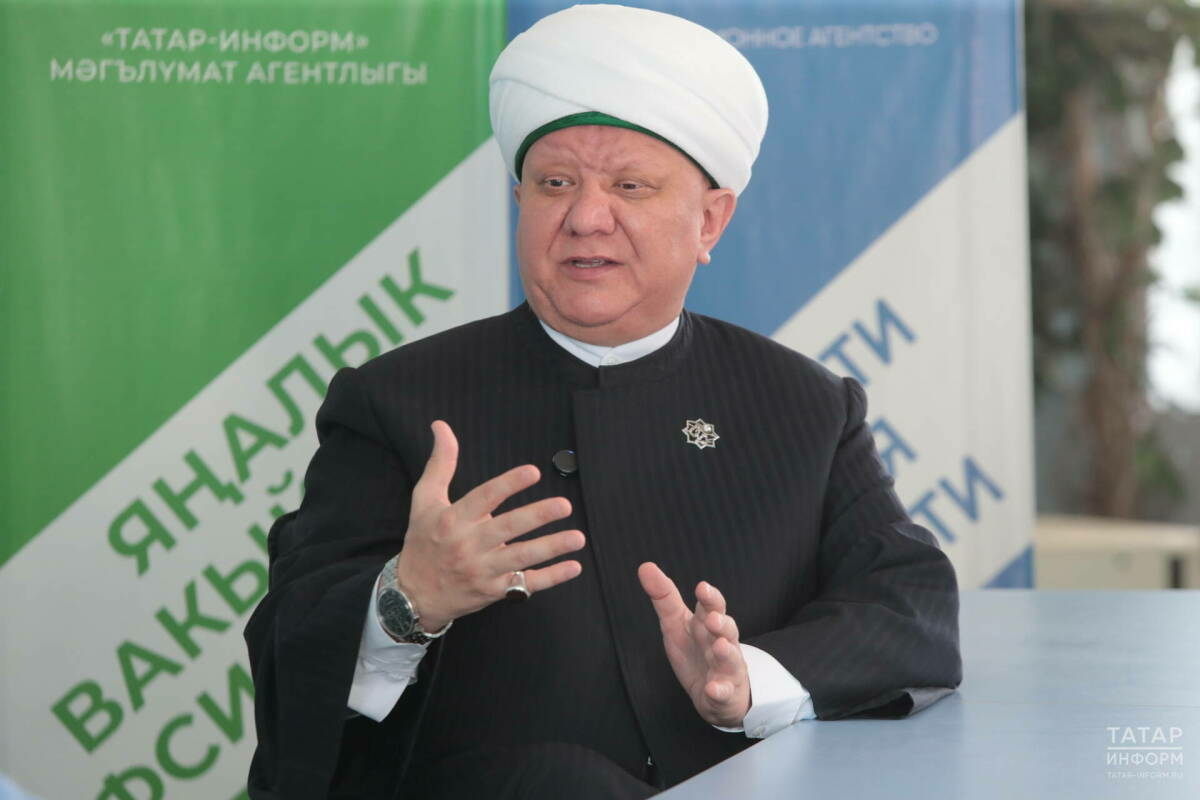 Әлбир Крганов: Мәскәүдә Корбан гаетендә 5-6 урында 200 меңнән артык мөселман җыела