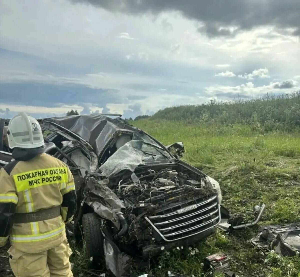 Татарстанда чит ил автомобиле юл читенә төшеп әйләнеп капланган, пассажиры һәлак булган