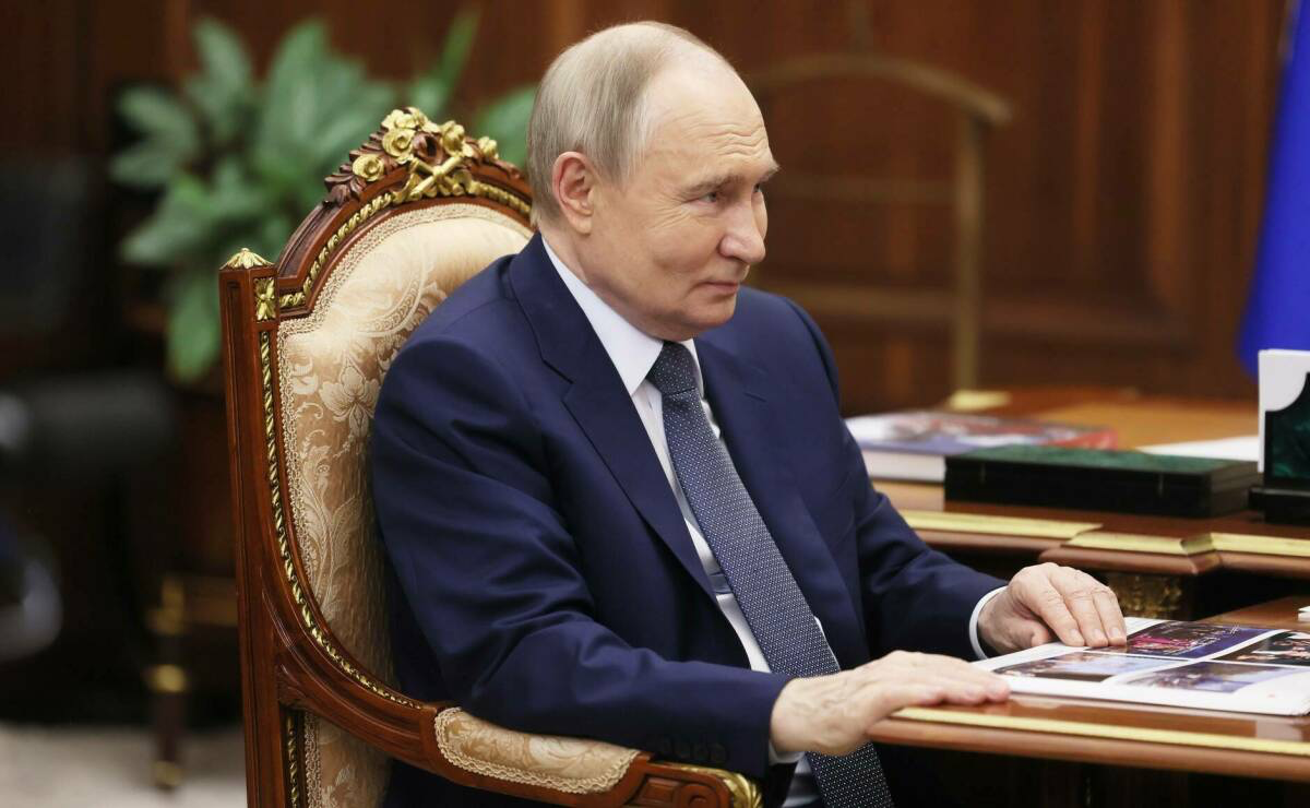 Путин дүрт татарстанлыны рәхмәт хаты белән бүләкләде