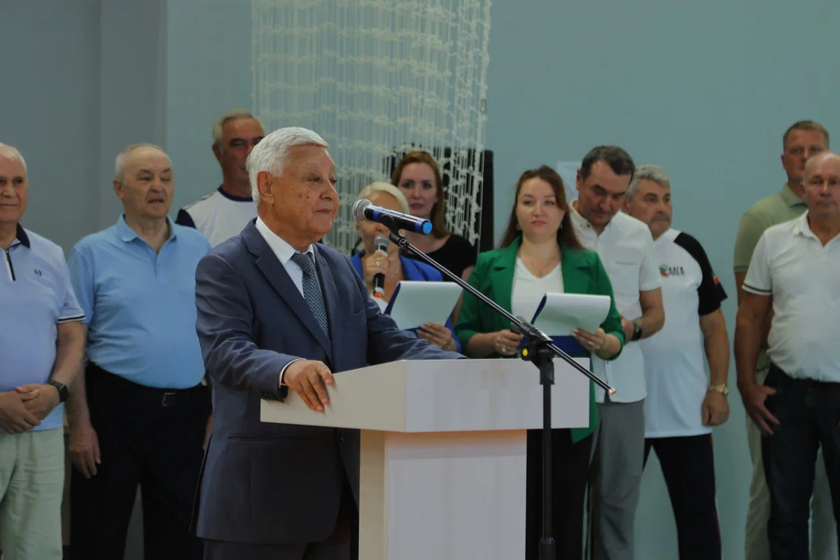 Фәрит Мөхәммәтшин Чаллыда махсус операциядә катнашучылар арасында волейбол турнирын ачты
