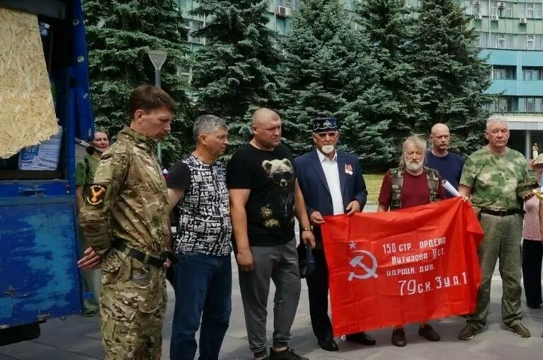 Кузбасс мөселманнары махсус хәрби операция зонасына гуманитар ярдәм җыярга булышты