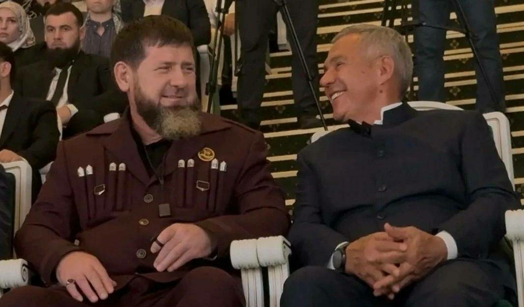 Рөстәм Миңнеханов Рамзан Кадыров белән төшкән фотографиясен күрсәтте