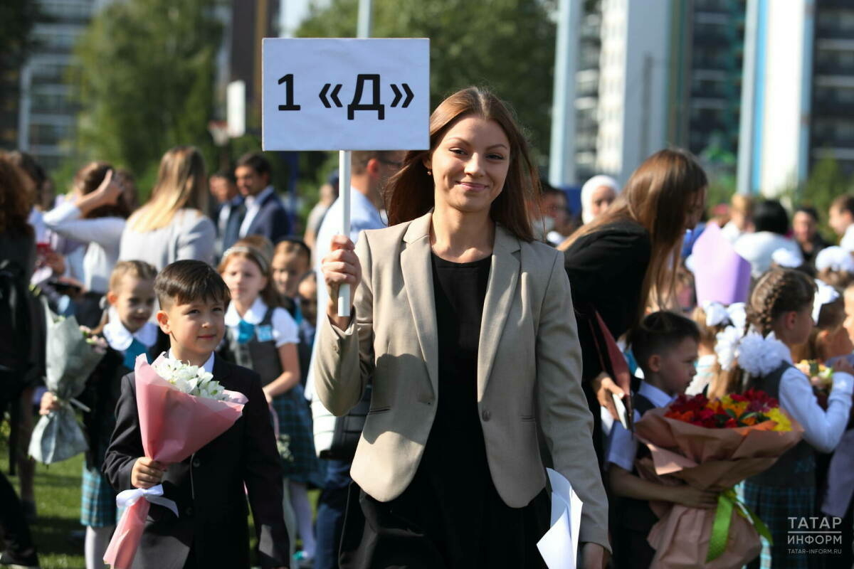 Казанда яшәүчеләрнең 32 проценты укытучы һөнәрен абруйлы дип саный