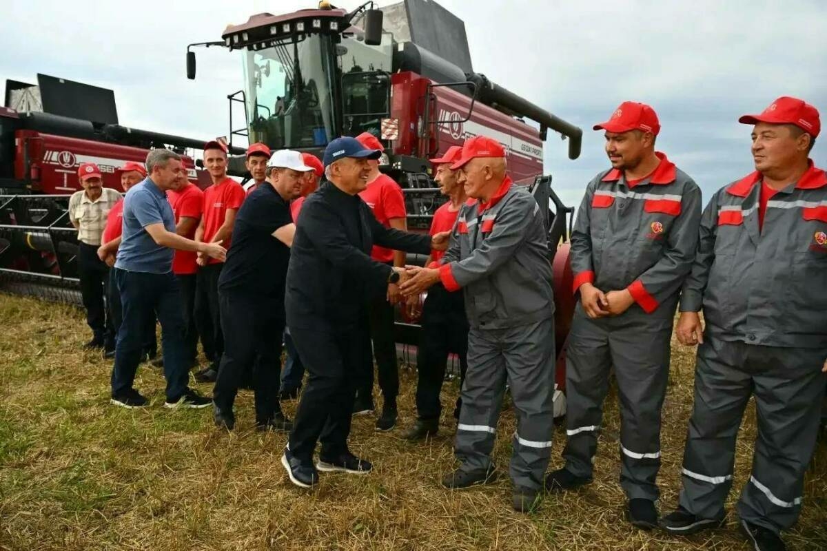 Миңнеханов Нурлат районында урып-җыю барышын бәяләде