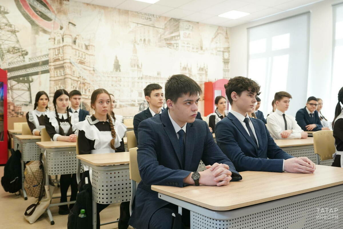 Сайлау көннәрендә мәктәпләр һәм балалар бакчаларының ничек эшләячәген аңлаттылар