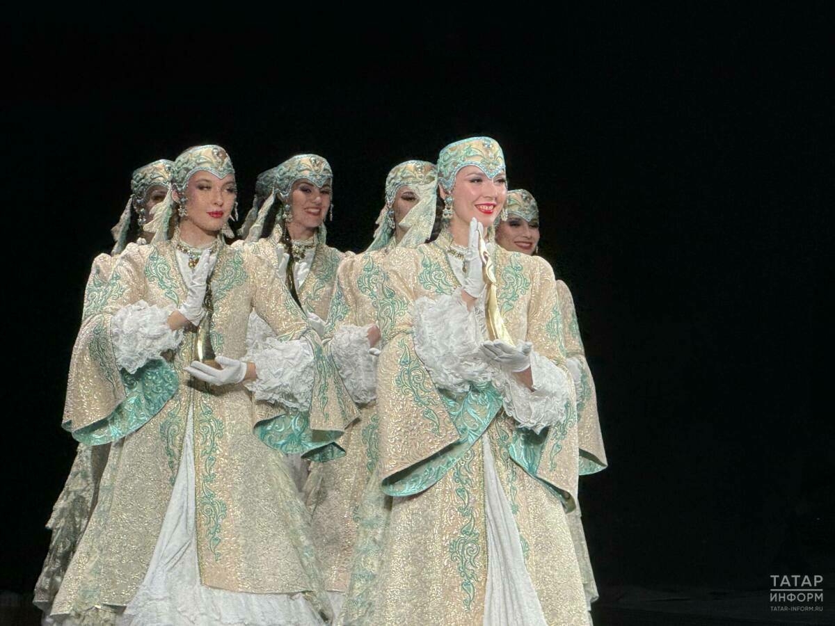 Казанда рәсми рәвештә «Алтын мөнбәр» кинофестивале ачылды